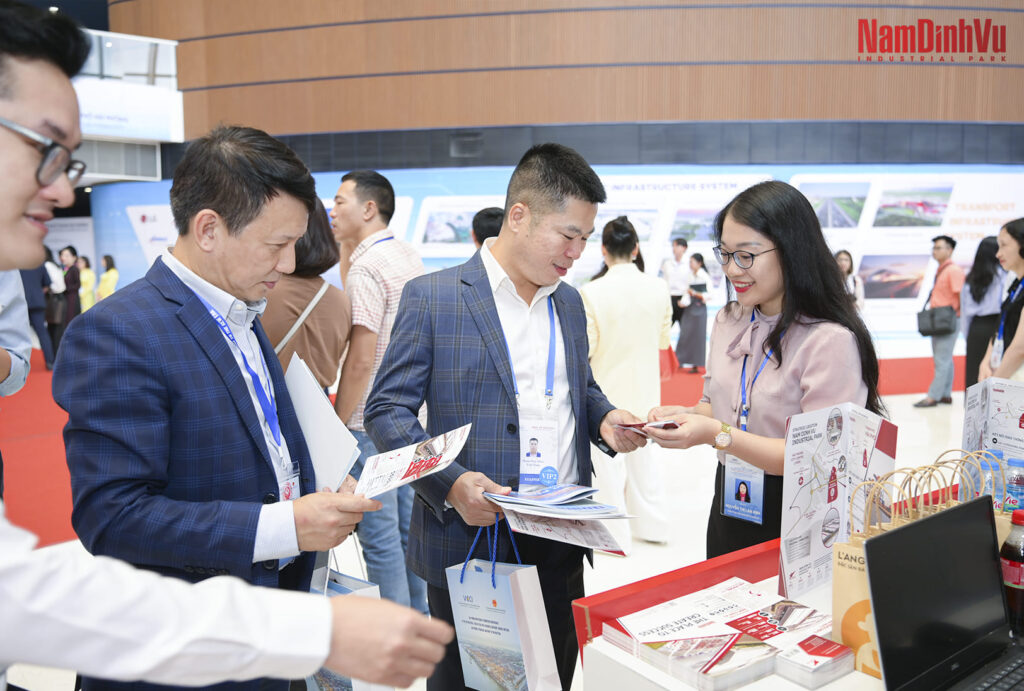 DẤU ẤN KCN NAM ĐÌNH VŨ TẠI HỘI NGHỊ ABAC 2025 8 10 3