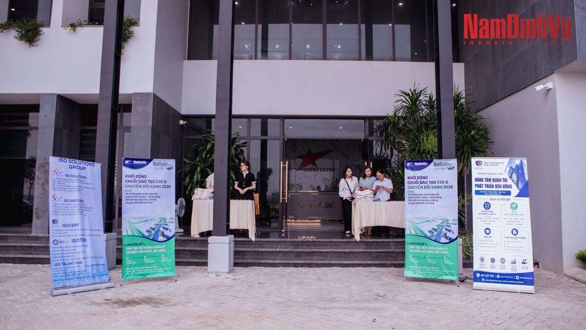 🌱 TỔNG KẾT CHUYÊN ĐỀ 1 (ISO 9001 – ISO 14001 – ISO 45001) TRONG CHUỖI ĐÀO TẠO ESG & CHUYỂN ĐỔI XANH 2026 14 DAO TAO ESG CHUYEN DOI XANH 1