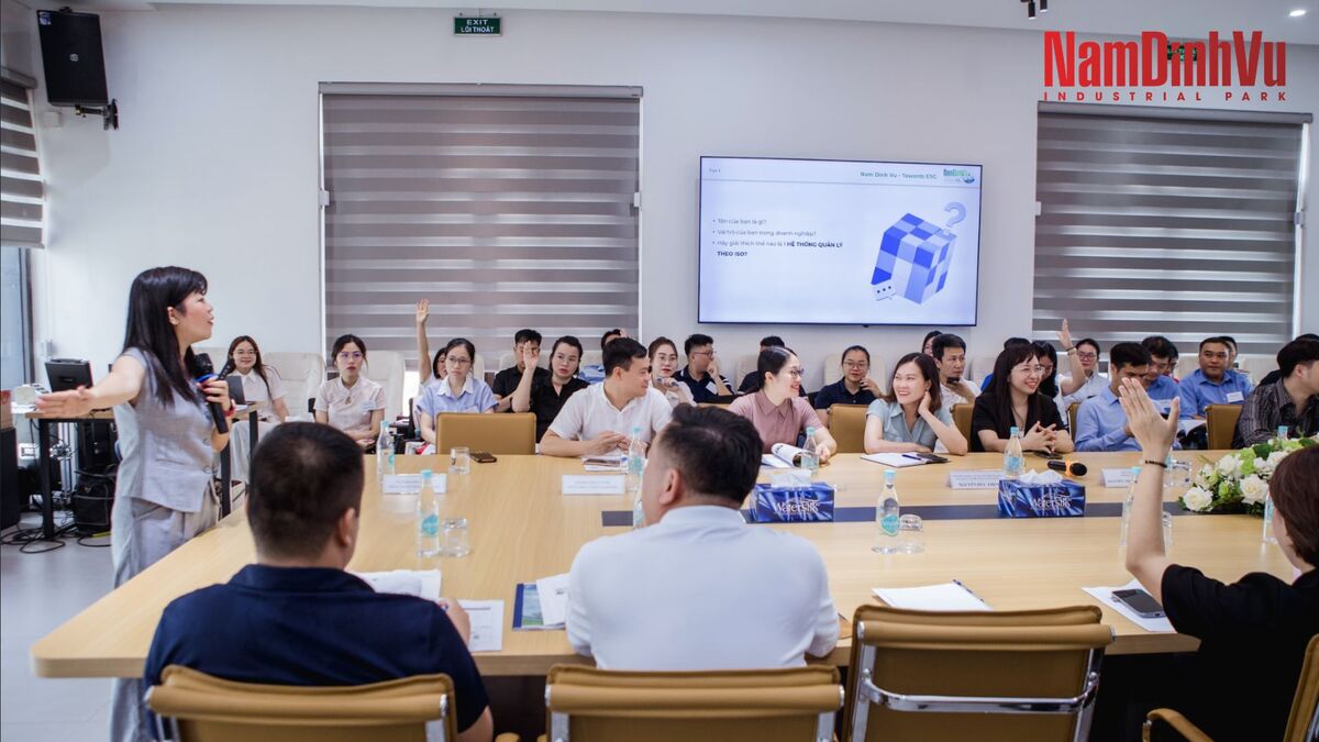 🌱 TỔNG KẾT CHUYÊN ĐỀ 1 (ISO 9001 – ISO 14001 – ISO 45001) TRONG CHUỖI ĐÀO TẠO ESG & CHUYỂN ĐỔI XANH 2026 24 DAO TAO ESG CHUYEN DOI XANH 12