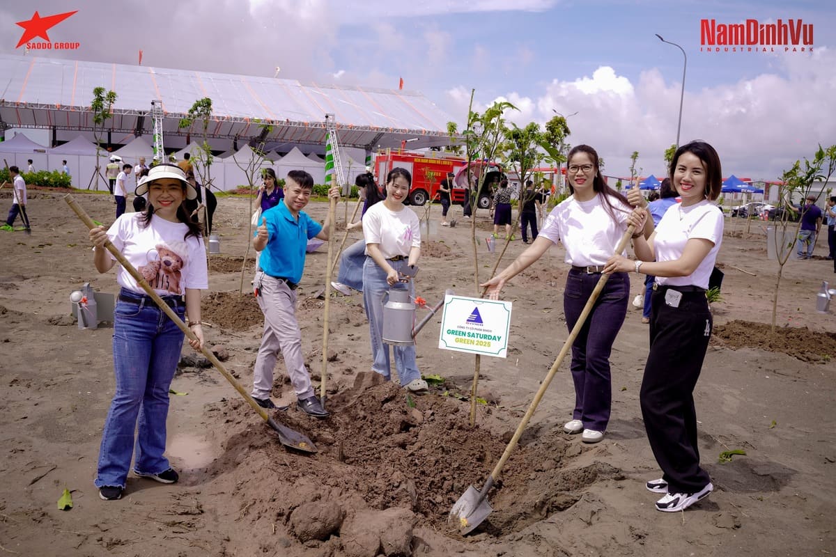 Tập đoàn Sao Đỏ - 